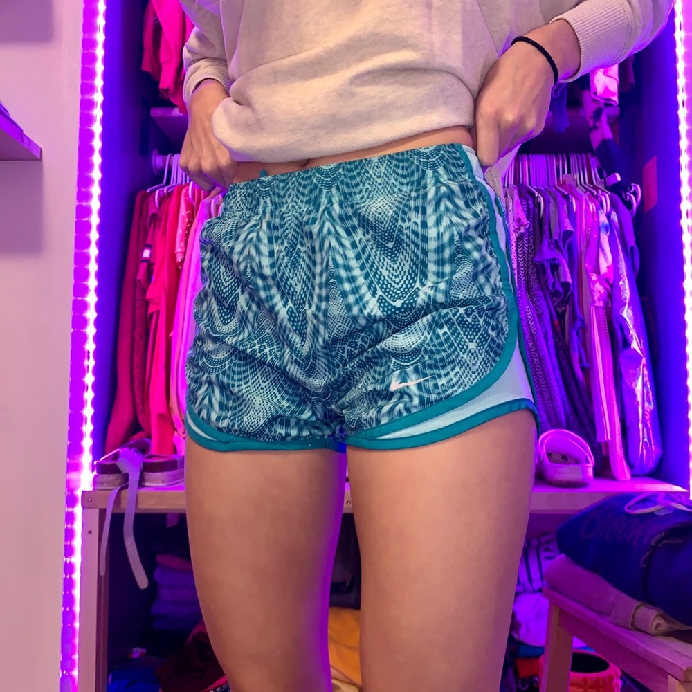 nike dri fit shorts, fit xs and small